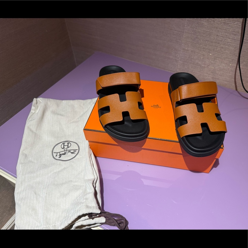 Hermes Chypre naturel sandal size 38